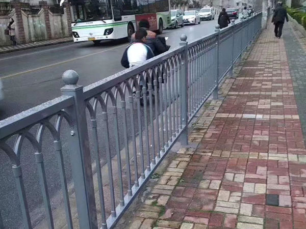 景觀護欄供應商